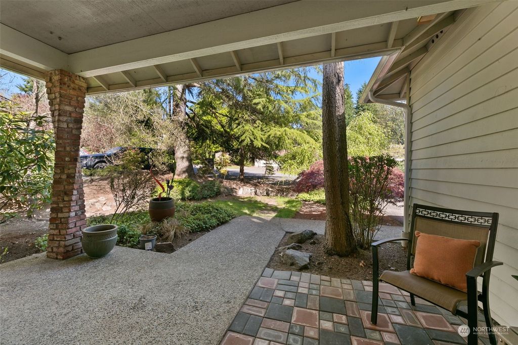 Photo of 18415 146th Avenue NE, Woodinville, WA 98072 (MLS # 2061695)