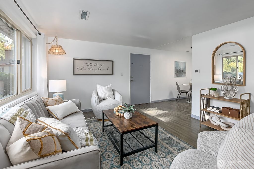 Photo of 5606 222nd Place SW, Mountlake Terrace, WA 98043 (MLS # 2472292)