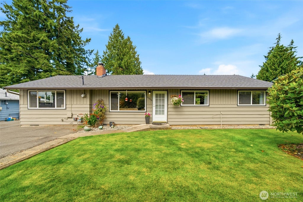 Photo of 21016 78th Avenue W, Edmonds, WA 98026 (MLS # 2557342)