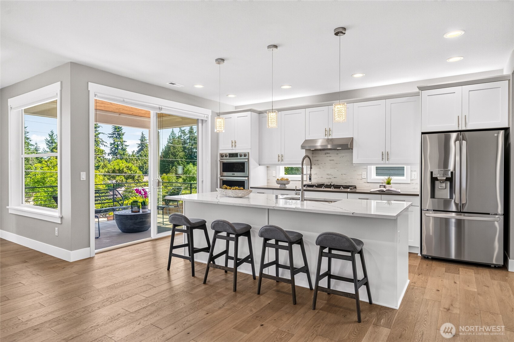 17051 8th Avenue NE
