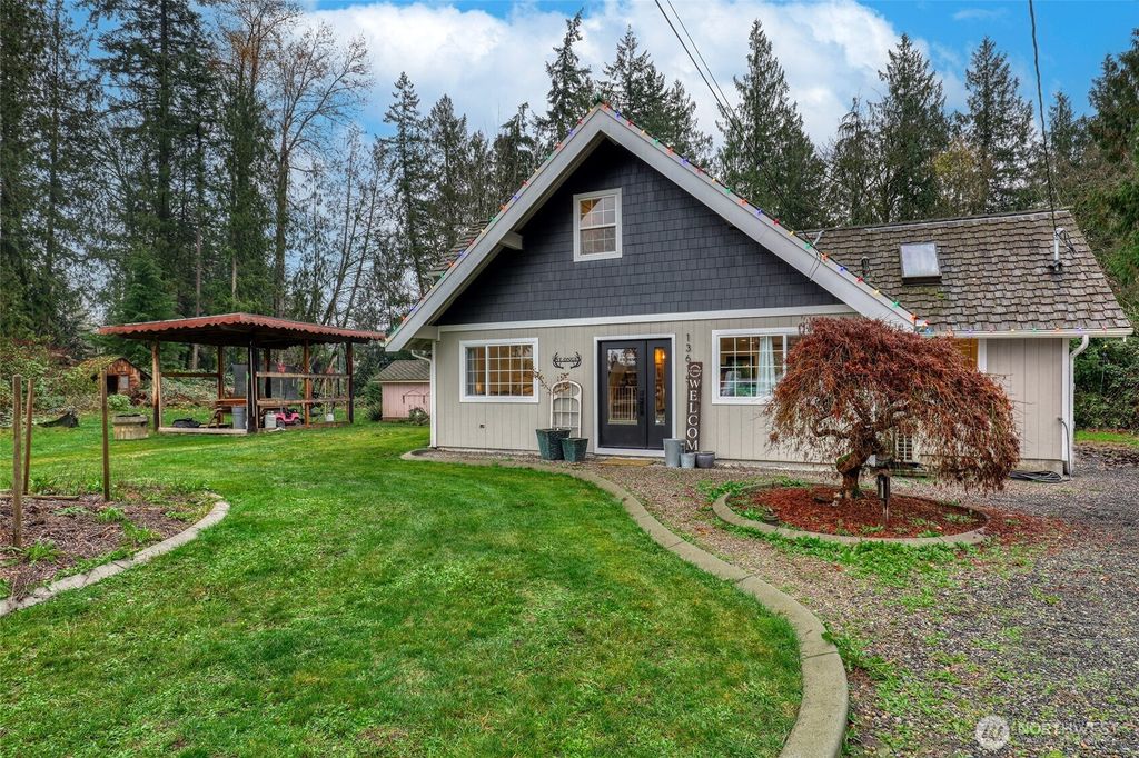 Photo of 13615 57th Avenue NE, Marysville, WA 98271 (MLS # 2445887)