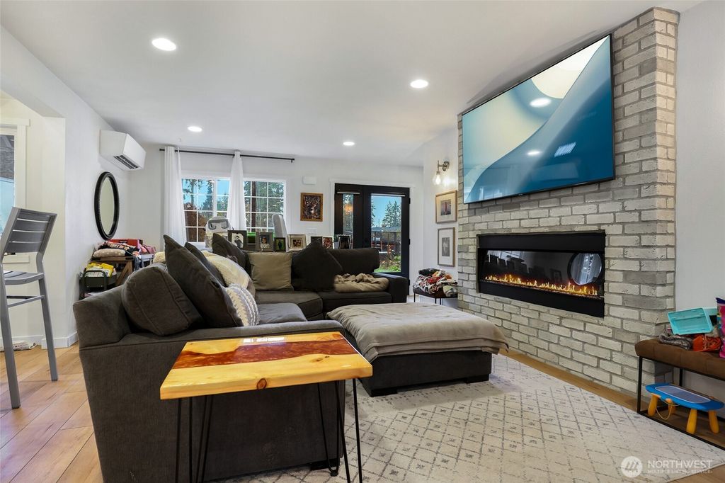 Photo of 13615 57th Avenue NE, Marysville, WA 98271 (MLS # 2445887)