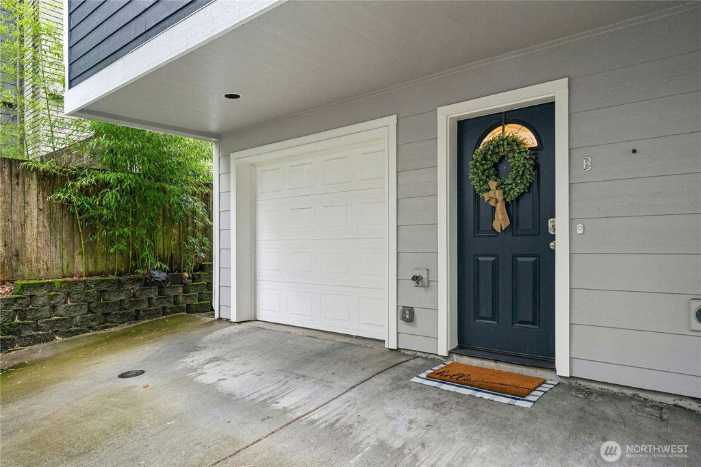 Photo of 1341 14th Avenue S #B, Seattle, WA 98144 (MLS # 2504844)