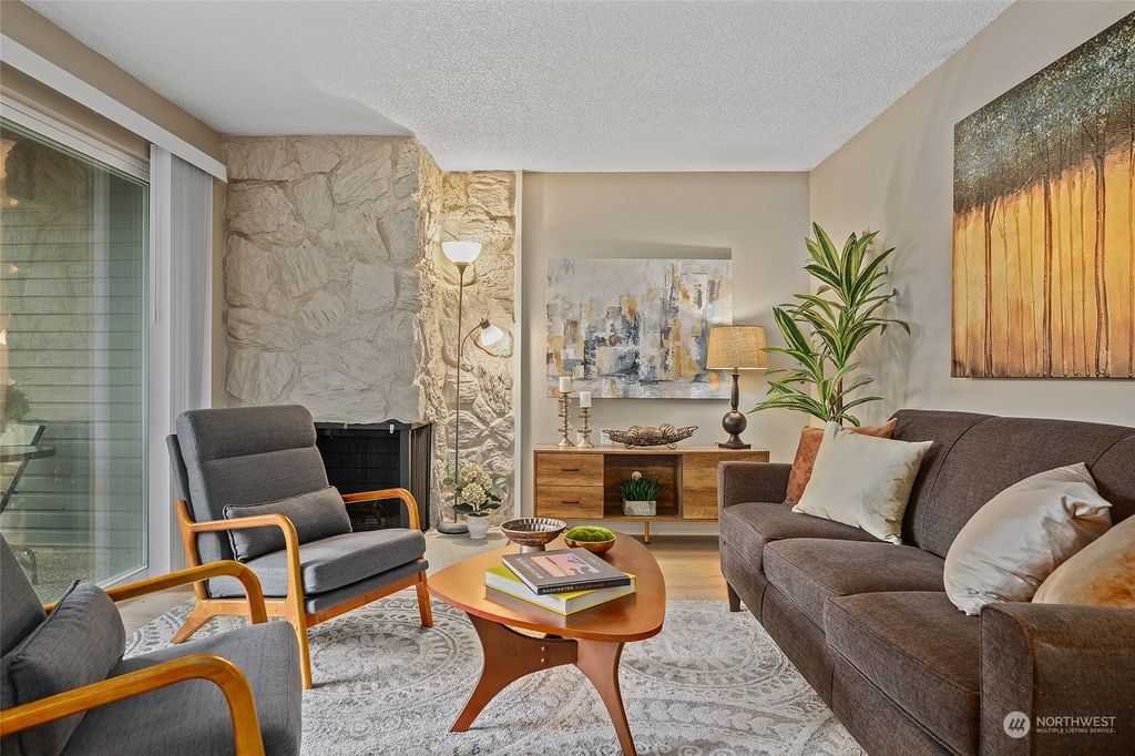 Photo of 14630 NE 35th Street #104, Bellevue, WA 98007 (MLS # 2301622)