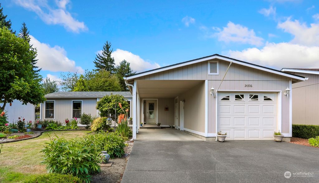 Photo of 24306 9th Avenue W, Bothell, WA 98021 (MLS # 2144557)