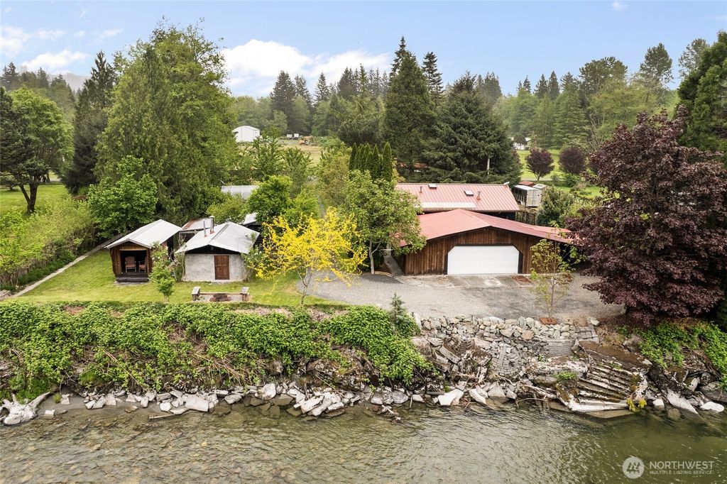 Photo of 30508 223rd Avenue NE, Arlington, WA 98223 (MLS # 2520237)