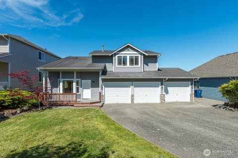 Photo of 8 80th Drive NE, Lake Stevens, WA 98258 (MLS # 2540015)