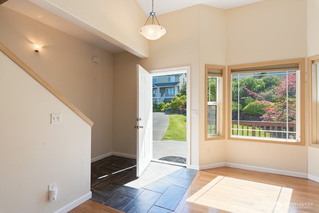 Photo of 8 80th Drive NE, Lake Stevens, WA 98292 (MLS # 2540015)