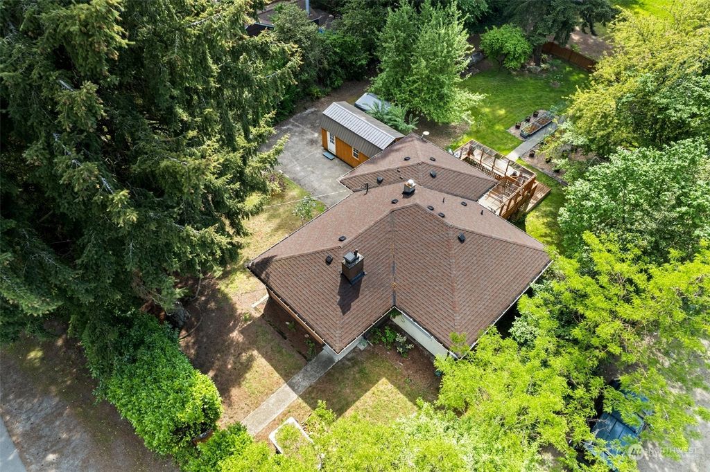 Photo of 11833 3rd Avenue S, Burien, WA 98168 (MLS # 2126720)