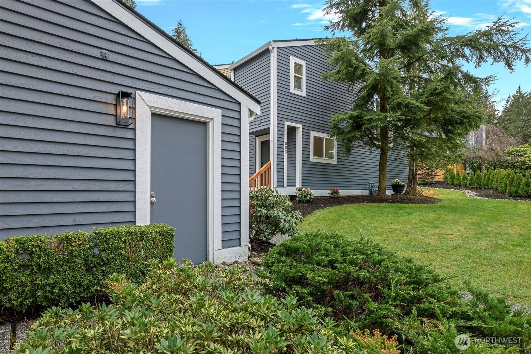 11803 NE 105th Lane Kirkland