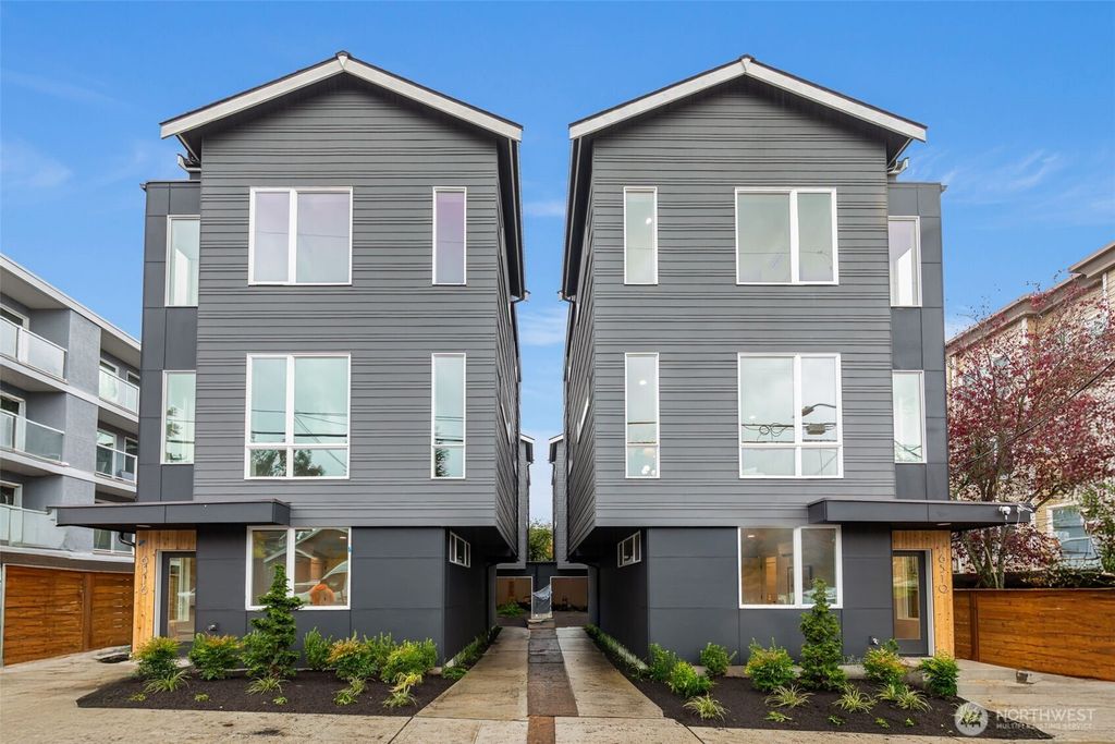 Photo of 6510 23rd Avenue NE, Seattle, WA 98115 (MLS # 2453884)