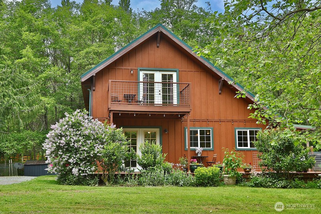 Photo of 6939 Old Wagon Road, Clinton, WA 98236 (MLS # 2529047)