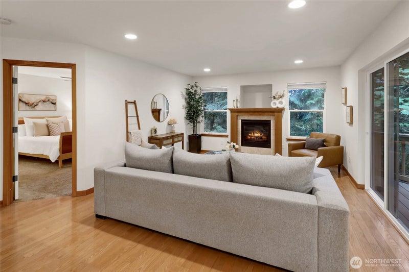 23 Granite Circle