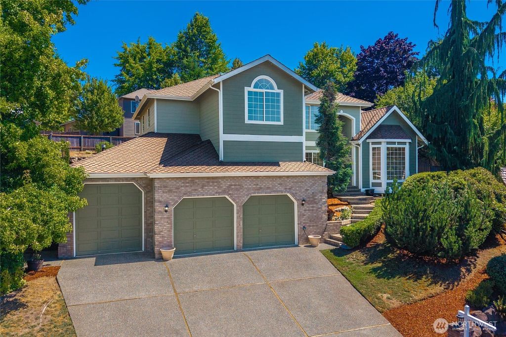 Photo of 23013 SE 249th Place, Maple Valley, WA 98038 (MLS # 2407557)