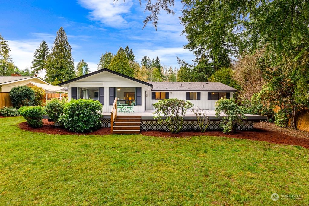 Photo of 13640 197th Avenue SE, Renton, WA 98059 (MLS # 2195918)