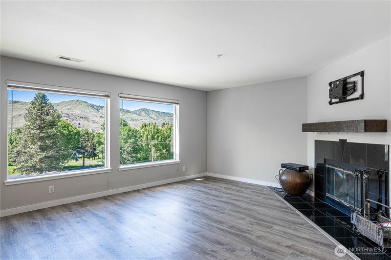 808 W Manson Highway B202