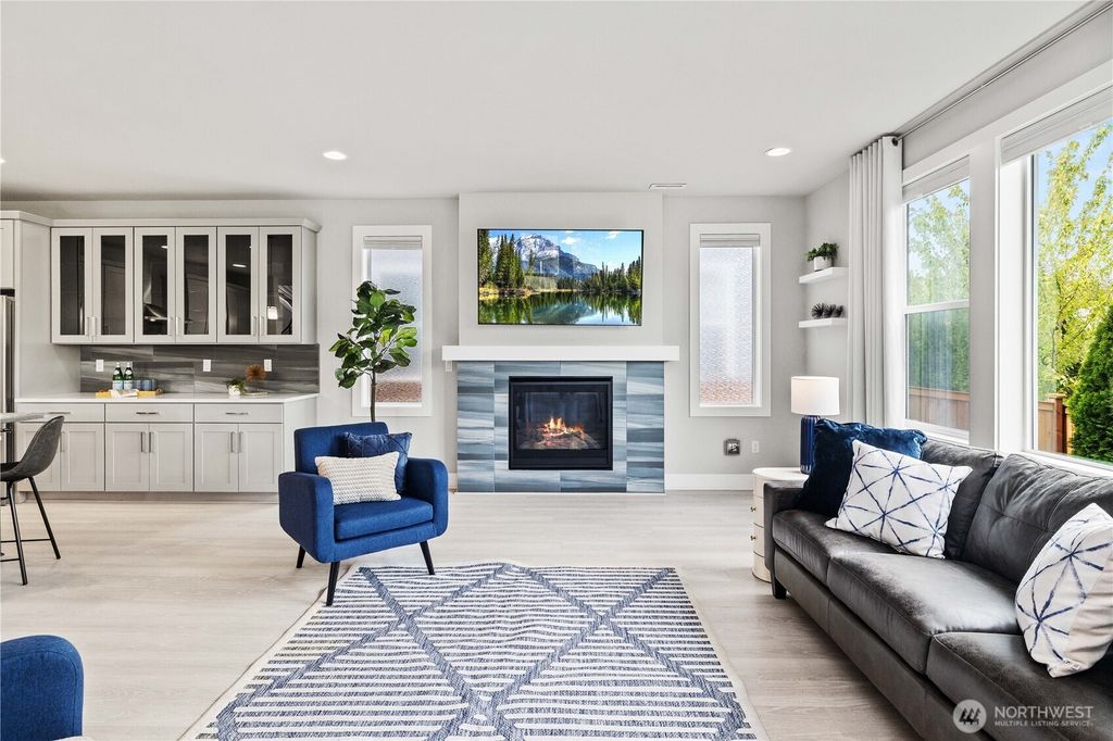 Photo of 23642 SE 269th Court, Maple Valley, WA 98038 (MLS # 2431945)