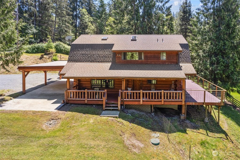Photo of 7122 230th Avenue NE, Granite Falls, WA 98252 (MLS # 2246067)