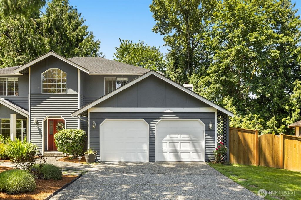 Photo of 695 Jasmine Place NW, Issaquah, WA 98027 (MLS # 2379058)