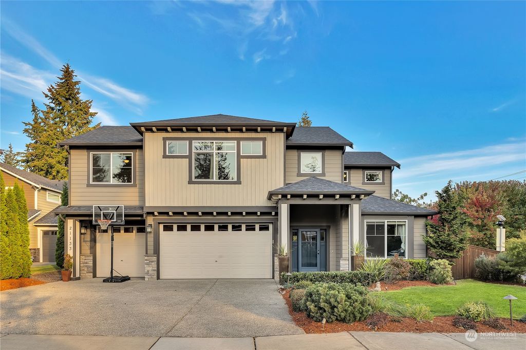 Photo of 21133 35th Drive SE, Bothell, WA 98021 (MLS # 2011173)