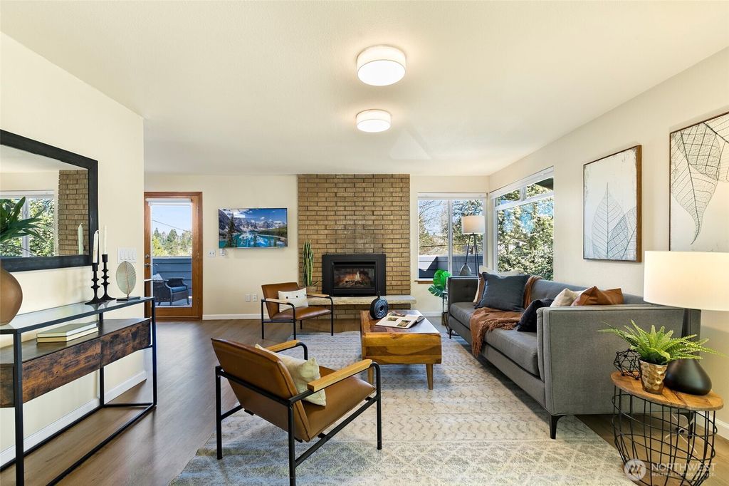 Photo of 9053 7th Avenue NW, Seattle, WA 98117 (MLS # 2496161)