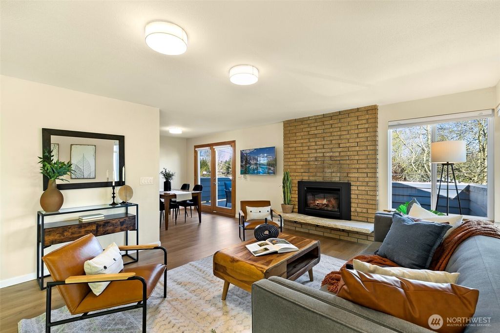 Photo of 9053 7th Avenue NW, Seattle, WA 98117 (MLS # 2496161)