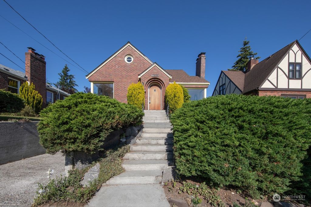 Photo of 7330 10th Avenue NW, Seattle, WA 98117 (MLS # 2252757)