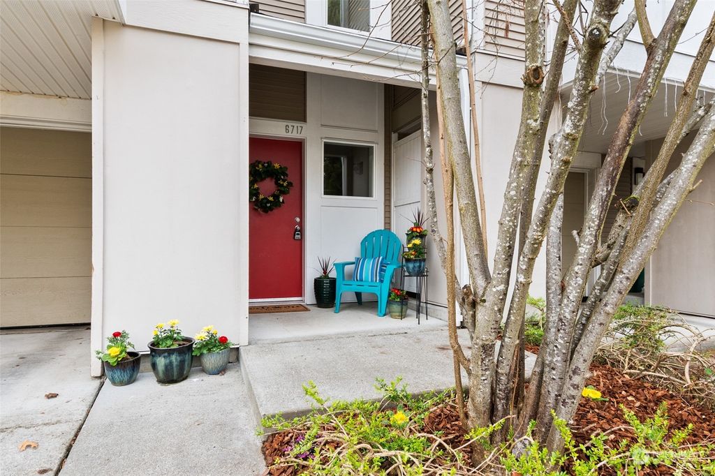 Photo of 6717 35th Place S, Seattle, WA 98118 (MLS # 2048289)