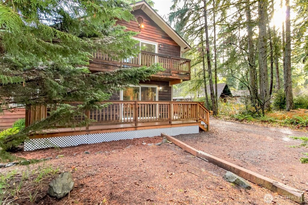 Photo of 11117 Minterwood Drive NW, Gig Harbor, WA 98329 (MLS # 2456325)