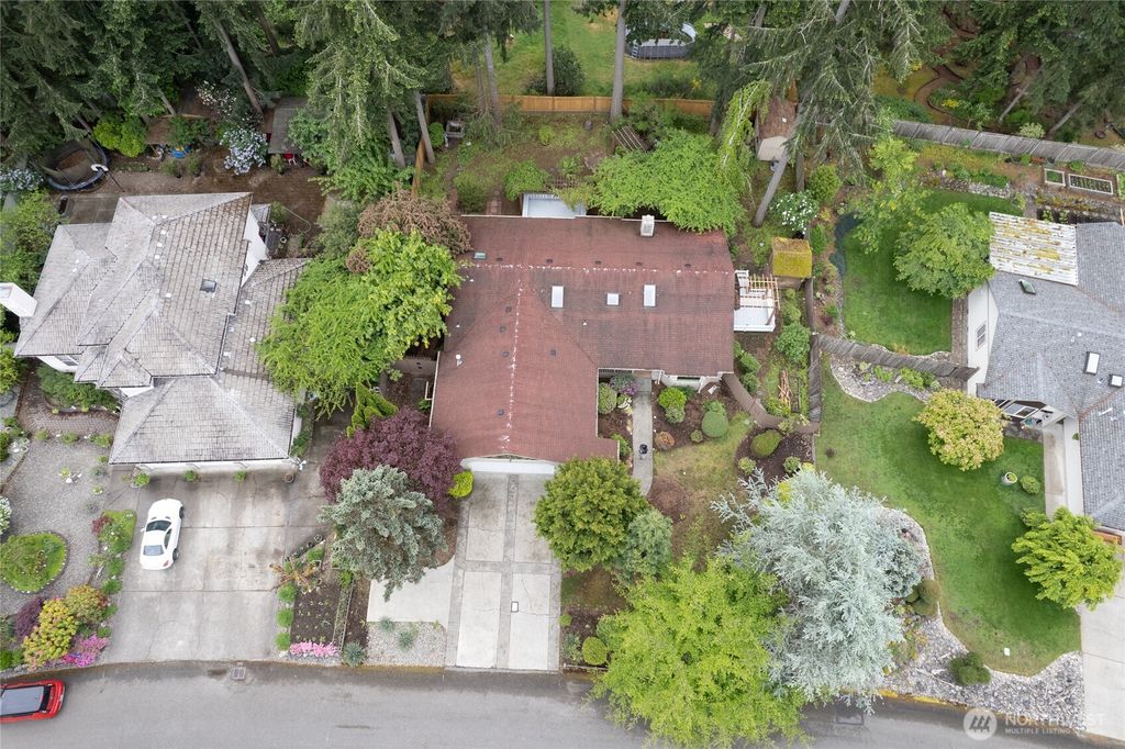 Photo of 3334 Mercedes Drive NE, Lacey, WA 98516 (MLS # 2522352)