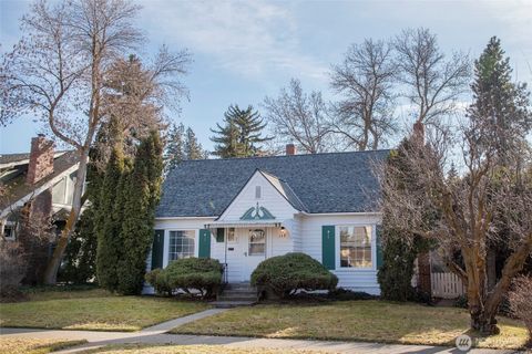 Photo of 108 E 10th Avenue, Ellensburg, WA 98926 (MLS # 2479727)