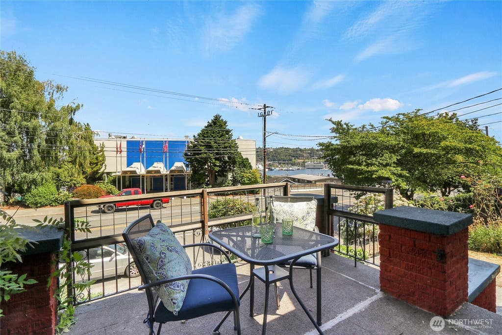 Photo of 1915 Dexter Avenue N, Seattle, WA 98109 (MLS # 2568235)