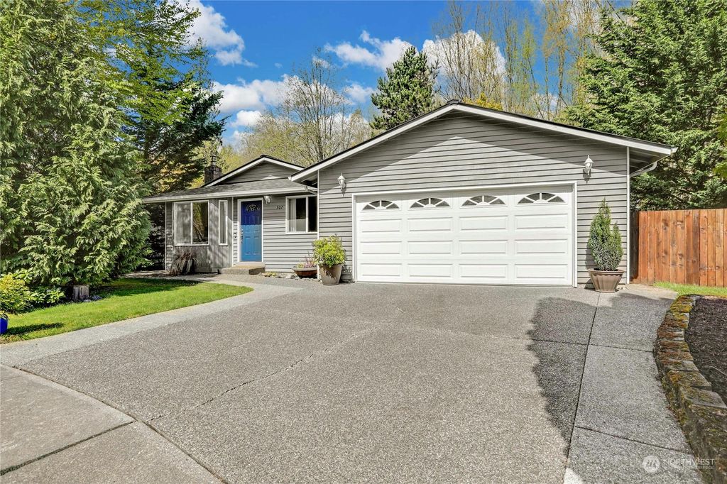 Photo of 307 W Pilchuck Street, Granite Falls, WA 98252 (MLS # 2204460)