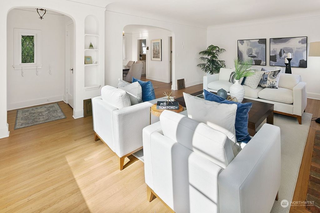 Photo of 1908 NE Naomi Place, Seattle, WA 98115 (MLS # 2156574)