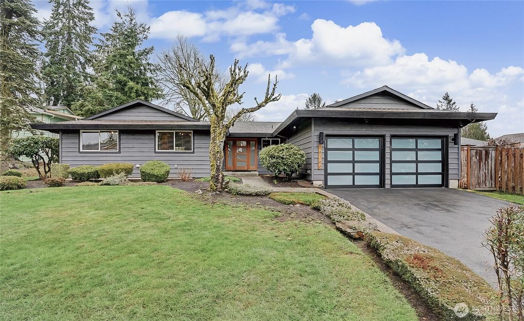 Photo of 18766 130th Avenue SE, Renton, WA 98058 (MLS # 2493910)