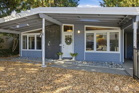 Photo of 8022 S 112 Street, Seattle, WA 98178 (MLS # 2583981)