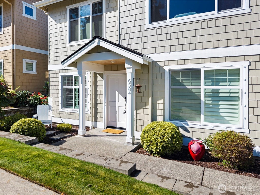 Photo of 6584 Hunt Highlands Loop #28, Gig Harbor, WA 98335 (MLS # 2584654)