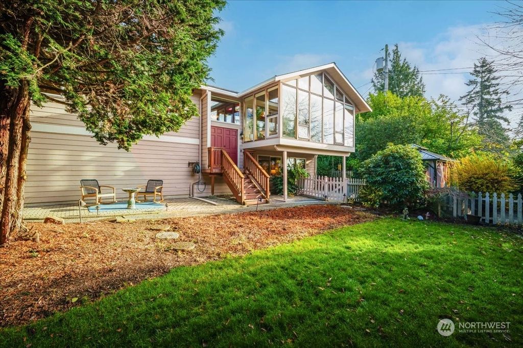 Photo of 8435 NE 178th Street, Bothell, WA 98011 (MLS # 2314459)