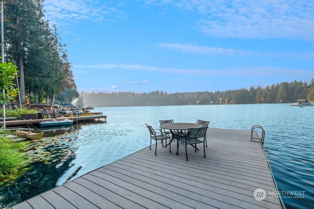 Photo of 3439 E Ames Lake Lane NE, Redmond, WA 98053 (MLS # 2041977)