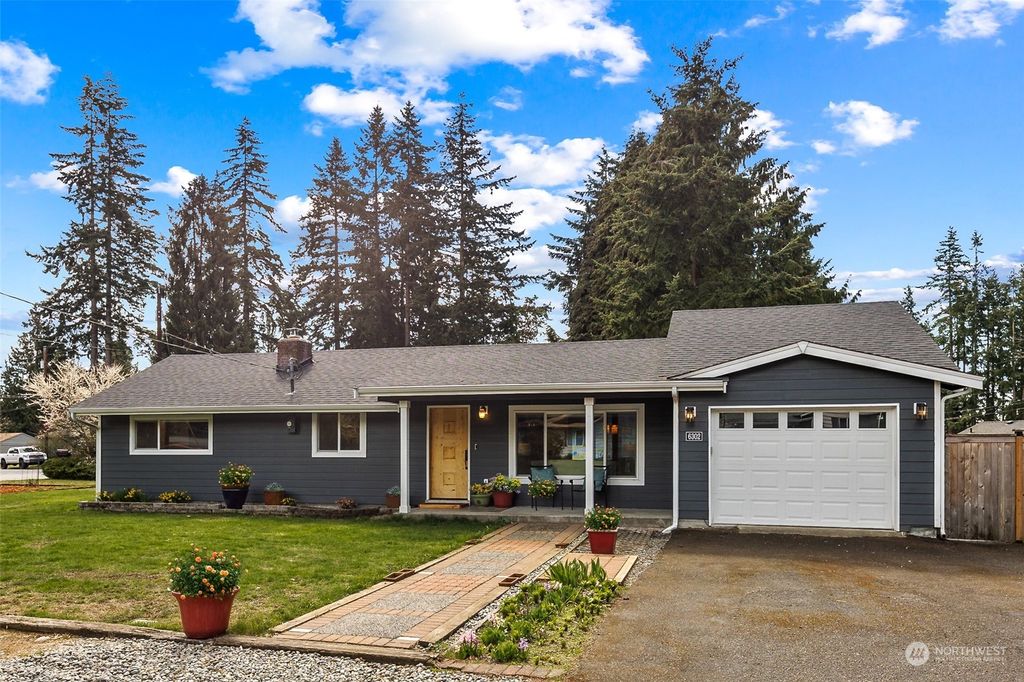 Photo of 6302 231st Street SW, Mountlake Terrace, WA 98043 (MLS # 2049833)