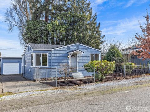 13332 34th Avenue S Tukwila WA 98168