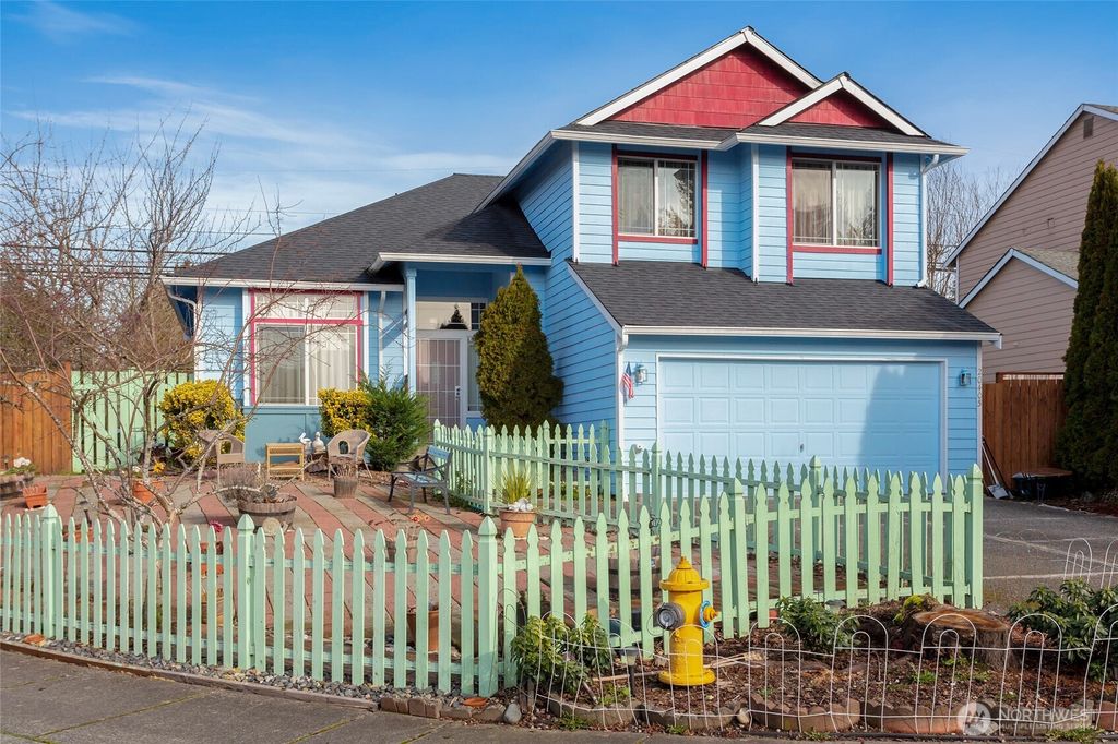 Photo of 20405 24th Avenue W, Lynnwood, WA 98036 (MLS # 2500060)