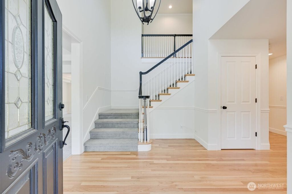 Photo of 16710 Snohomish Avenue, Snohomish, WA 98296 (MLS # 2382238)