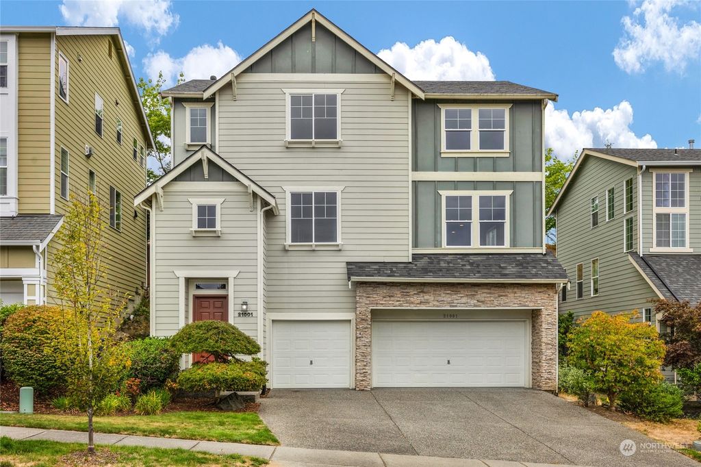 Photo of 21001 12th Avenue W, Lynnwood, WA 98036 (MLS # 2277698)