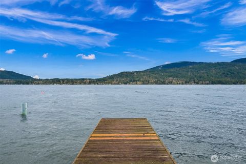 Photo of 2562 Lake Whatcom Boulevard, Bellingham, WA 98229 (MLS # 2497553)
