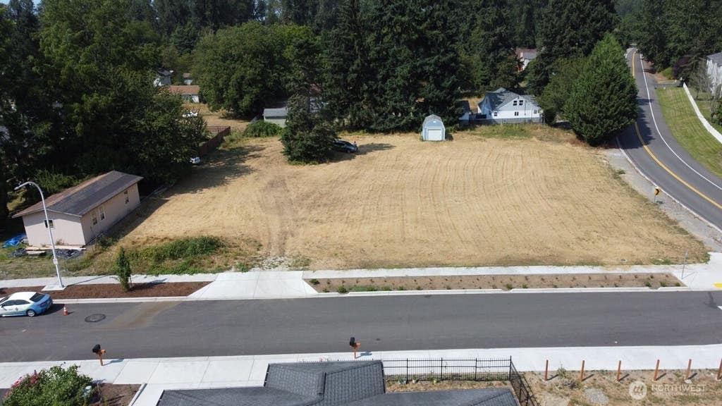 Photo of 10394 SE 318th Street, Auburn, WA 98092 (MLS # 2569587)