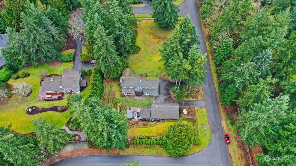 Photo of 16733 NE 138th Court, Woodinville, WA 98072 (MLS # 2201949)
