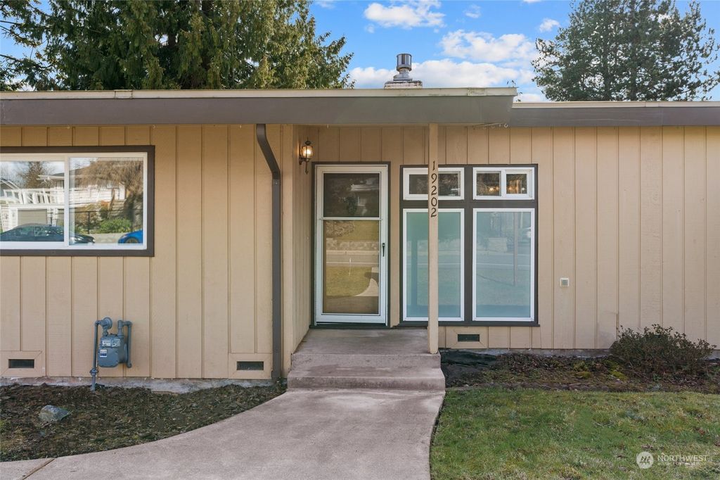 Photo of 19202 33rd Avenue S, SeaTac, WA 98188 (MLS # 2039622)