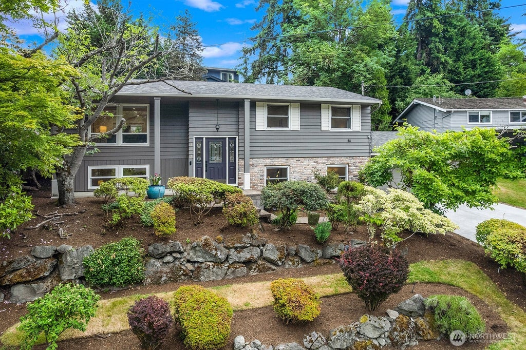 Photo of 3412 79th Avenue SE, Seattle, WA 98040 (MLS # 2537332)