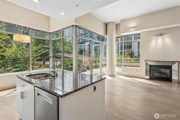 900 LENORA ST APT W200, SEATTLE, WA 98121 - Image 960fa28033eb36d55779b076c01995b2/4052851475